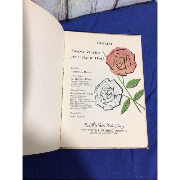 1966 Snow White and Rose Red Grimm Book First Printing By Maxine S. Morris - Picture 5 of 14